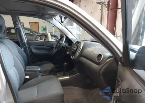 2004 Toyota Rav4 from USA, damaged, VIN JTEGD20V540003052